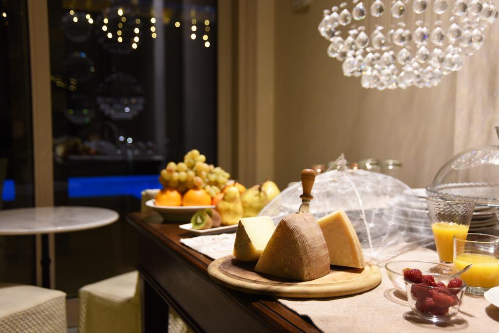 Agriturismo Le Fontane Sale Marasino Eksteriør bilde