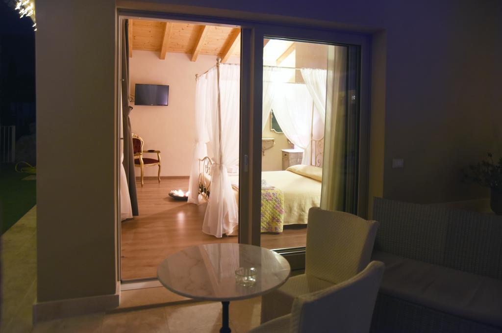 Agriturismo Le Fontane Sale Marasino Eksteriør bilde