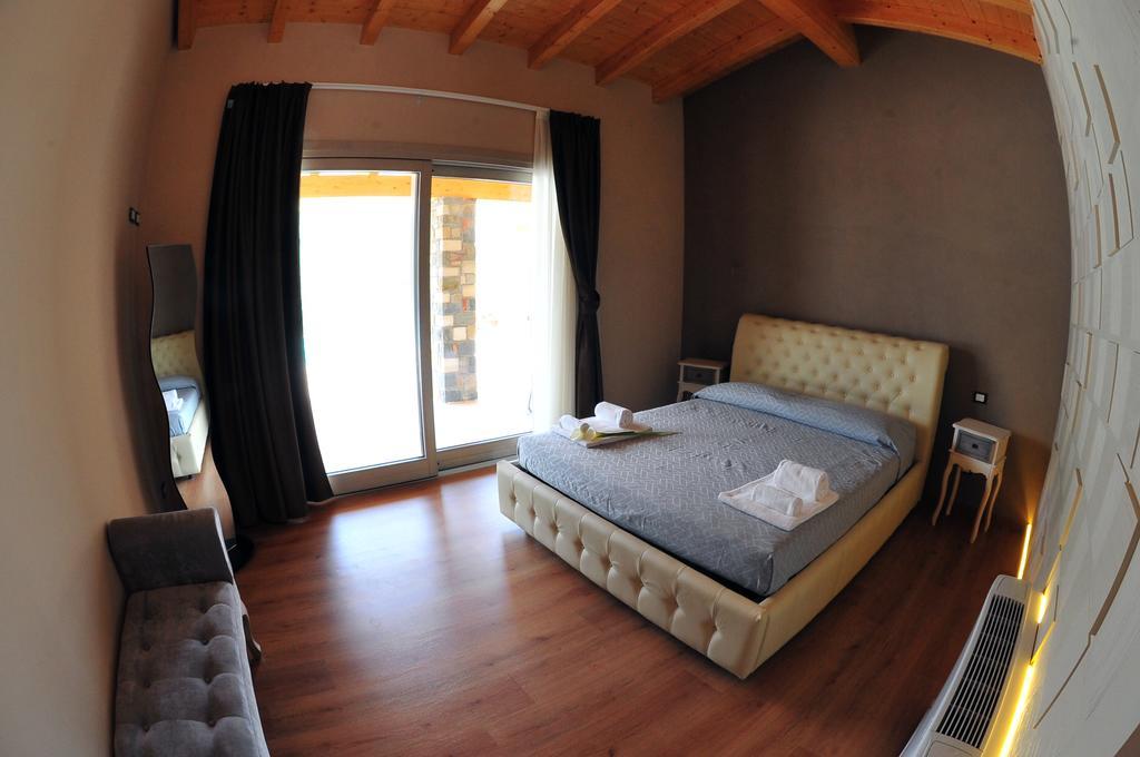 Agriturismo Le Fontane Sale Marasino Rom bilde